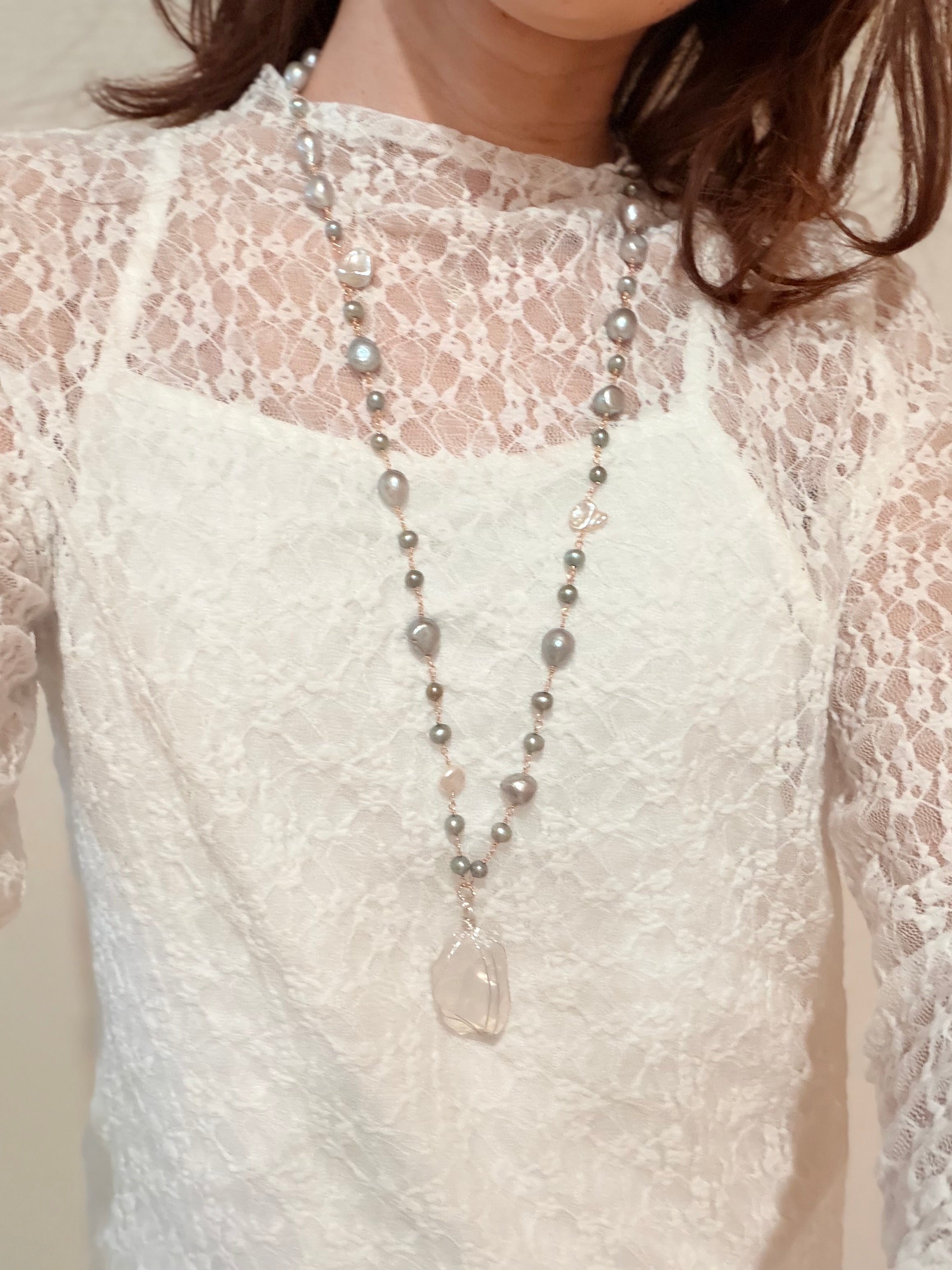 Moon Quartz ✖︎ Pearl